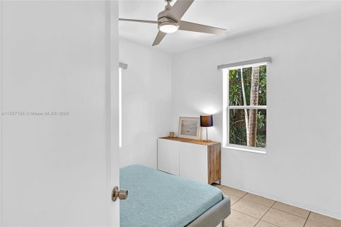 House in North Miami, Florida 2 bedrooms, 78.04 sq.m. № 990360 - photo 26