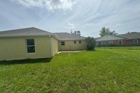 Villa ou maison à vendre à Kissimmee, Floride: 3 chambres, 183.2 m2 № 1307130 - photo 18