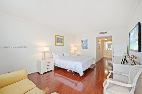 Condominio en venta en Aventura, Florida, 3 dormitorios, 169.08 m2 № 1016005 - foto 13