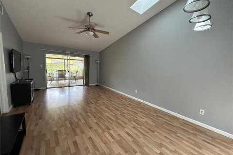 Duplex à vendre à Longwood, Floride: 2 chambres, 92.07 m2 № 1375282 - photo 10