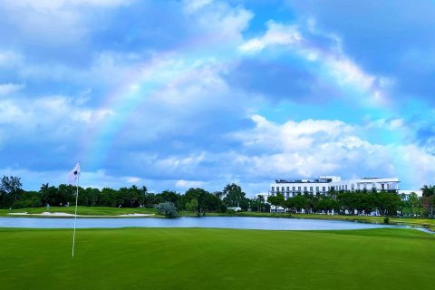 Condo in Miami Beach, Florida, 1 bedroom  № 1134887 - photo 20