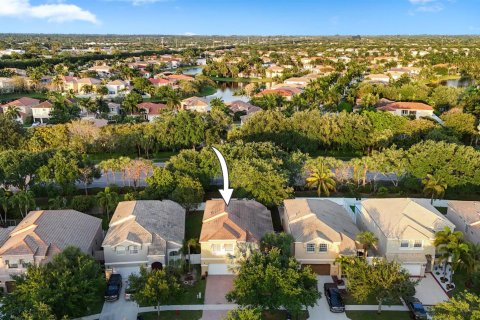 House in Lake Worth, Florida 4 bedrooms, 258.18 sq.m. № 1104704 - photo 27