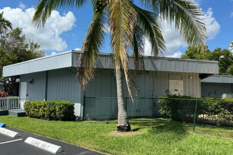 Condo in Oakland Park, Florida, 1 bedroom  № 1224720 - photo 18