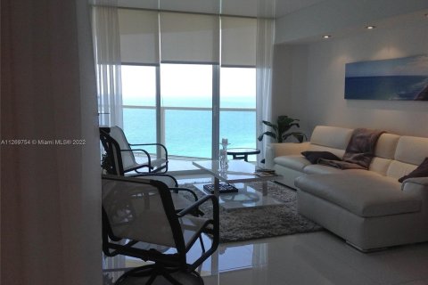 Copropriété à louer à Sunny Isles Beach, Floride: 2 chambres, 150.78 m2 № 78673 - photo 23