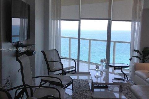 Copropriété à louer à Sunny Isles Beach, Floride: 2 chambres, 150.78 m2 № 78673 - photo 22