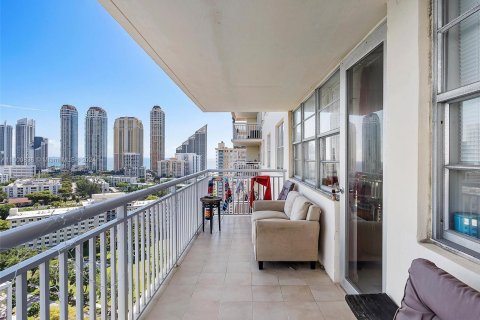 Copropriété à vendre à Sunny Isles Beach, Floride: 2 chambres, 118.45 m2 № 1215669 - photo 5