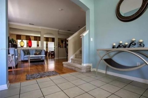 Casa en venta en Orlando, Florida, 5 dormitorios, 264.59 m2 № 1295123 - foto 10