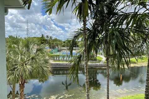 Appartement à louer à Pembroke Pines, Floride: 2 chambres, 92.9 m2 № 1360433 - photo 20