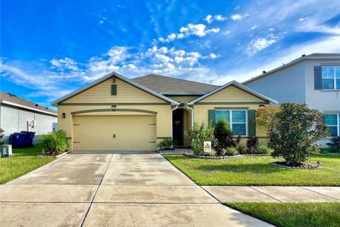 House in Davenport, Florida 4 bedrooms, 173.45 sq.m. № 1342841 - photo 1