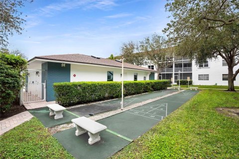 Copropriété à vendre à Pompano Beach, Floride: 2 chambres, 92.9 m2 № 1221339 - photo 9