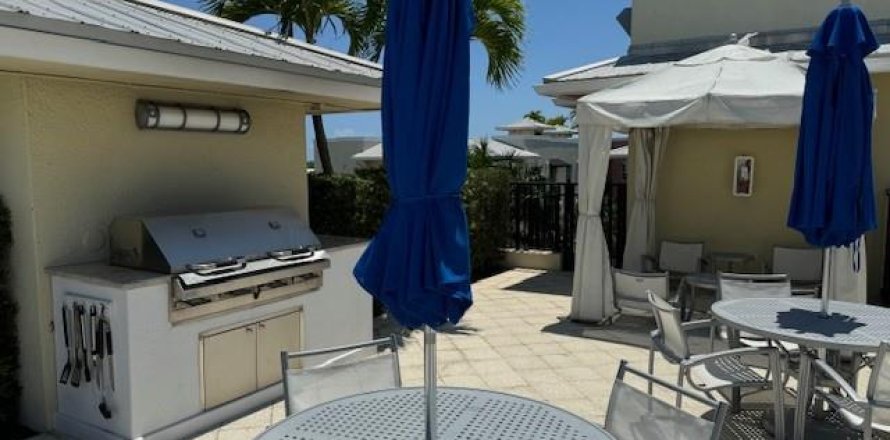 Condo à Delray Beach, Floride, 2 chambres  № 1221261