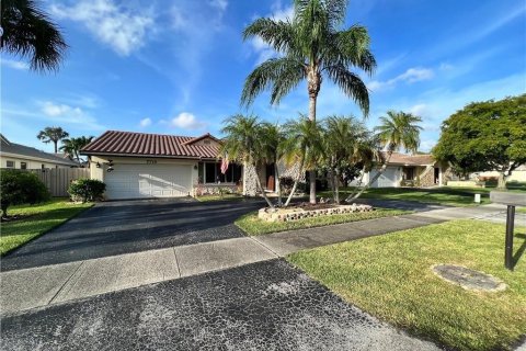 Villa ou maison à vendre à Margate, Floride: 3 chambres, 176.14 m2 № 1221214 - photo 13