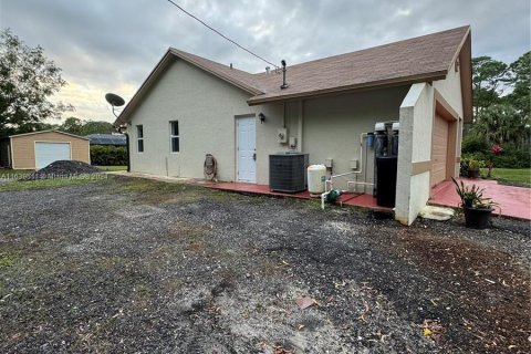 Villa ou maison à vendre à Loxahatchee Groves, Floride: 3 chambres, 132.76 m2 № 1316613 - photo 7