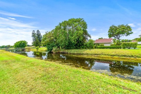 Touwnhouse à vendre à Boynton Beach, Floride: 2 chambres, 120.96 m2 № 1178213 - photo 8