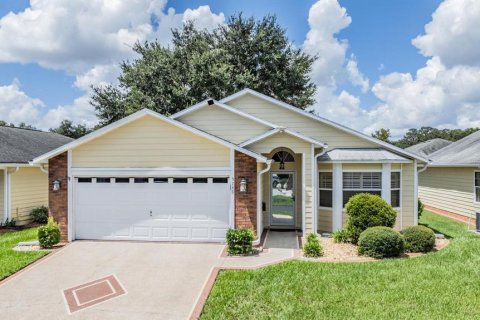 Villa ou maison à vendre à Zephyrhills, Floride: 2 chambres, 151.43 m2 № 1347108 - photo 5