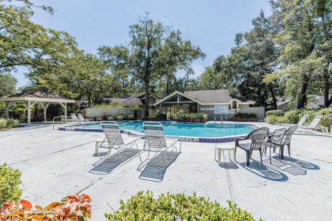 Villa ou maison à louer à Orange Park, Floride: 2 chambres, 163.97 m2 № 772726 - photo 7