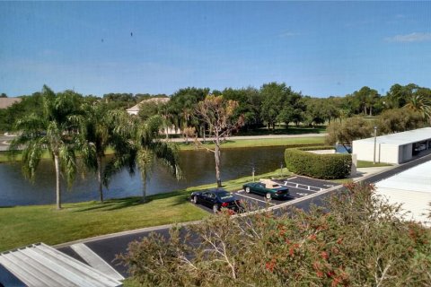 Condo in Sarasota, Florida, 2 bedrooms  № 1394501 - photo 24