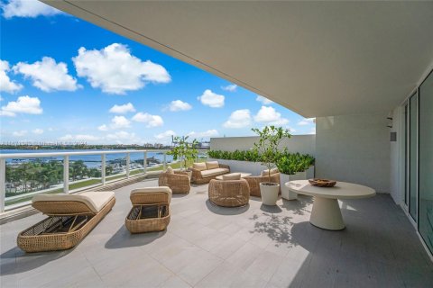 Copropriété à vendre à Miami Beach, Floride: 2 chambres, 162.58 m2 № 1391707 - photo 6