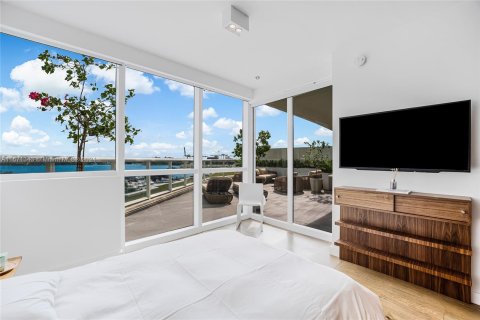 Copropriété à vendre à Miami Beach, Floride: 2 chambres, 162.58 m2 № 1391707 - photo 26