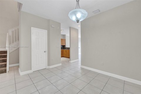 Touwnhouse à vendre à Homestead, Floride: 3 chambres, 158.31 m2 № 1391706 - photo 6