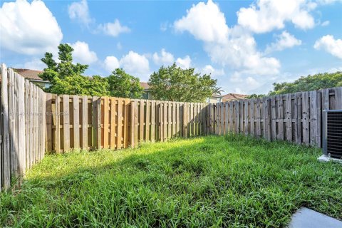 Touwnhouse à vendre à Homestead, Floride: 3 chambres, 158.31 m2 № 1391706 - photo 14