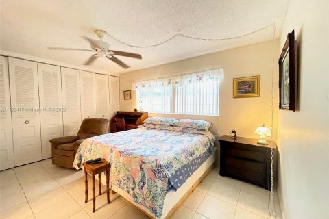 Condominio en venta en Lauderdale Lakes, Florida, 2 dormitorios, 87.7 m2 № 627108 - foto 15