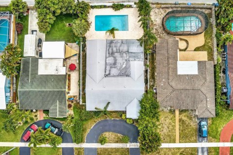 Casa en venta en Hollywood, Florida, 4 dormitorios, 238.76 m2 № 1103213 - foto 7