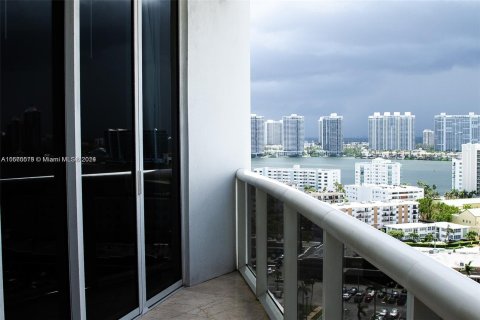 Condo in Sunny Isles Beach, Florida, 1 bedroom  № 1102644 - photo 21