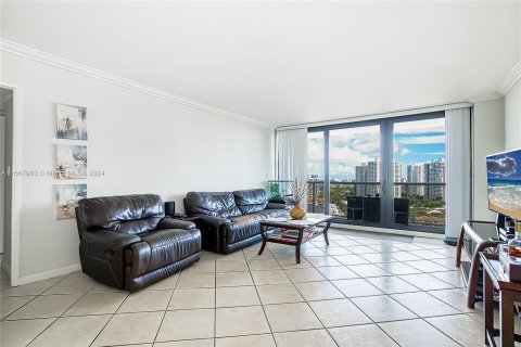 Condominio en venta en Aventura, Florida, 2 dormitorios, 101.45 m2 № 1387976 - foto 7