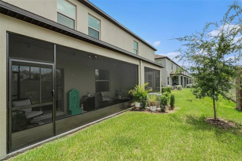 Townhouse in Land O' Lakes, Florida 3 bedrooms, 148.74 sq.m. № 1343458 - photo 26