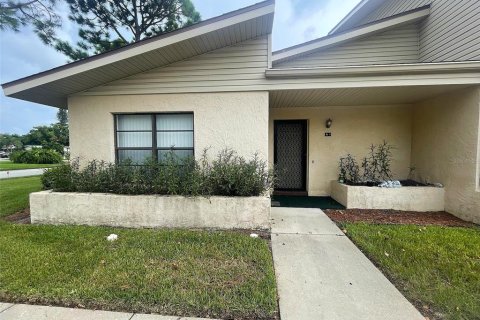 Copropriété à vendre à Bradenton, Floride: 2 chambres, 102.1 m2 № 1343392 - photo 1