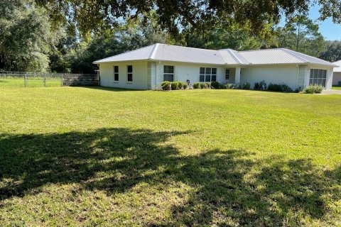 House in Dunnellon, Florida 3 bedrooms, 149.2 sq.m. № 1369997 - photo 7