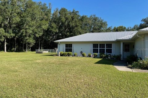 House in Dunnellon, Florida 3 bedrooms, 149.2 sq.m. № 1369997 - photo 3