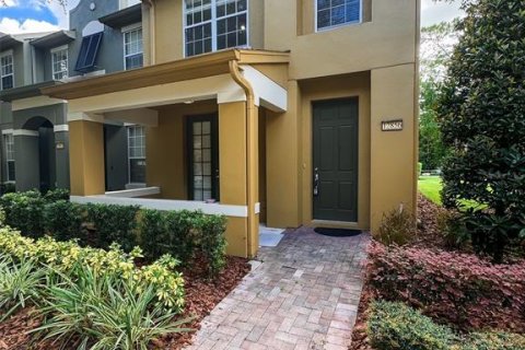 Townhouse in Windermere, Florida 3 bedrooms, 152.73 sq.m. № 1369999 - photo 2