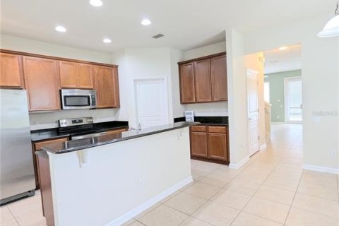 Townhouse in Windermere, Florida 3 bedrooms, 152.73 sq.m. № 1369999 - photo 9