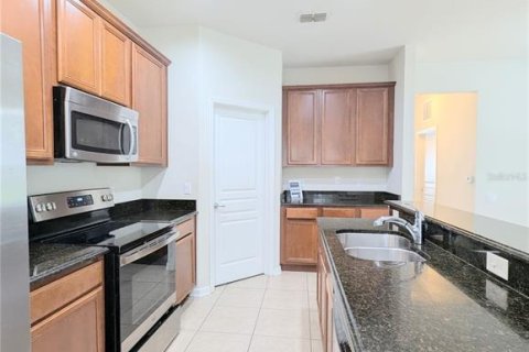 Townhouse in Windermere, Florida 3 bedrooms, 152.73 sq.m. № 1369999 - photo 8