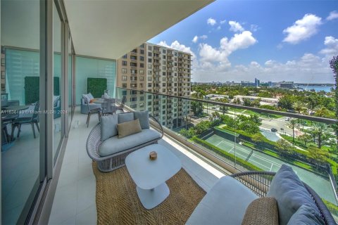 Condominio en venta en Bal Harbour, Florida, 1 dormitorio, 117.71 m2 № 1318851 - foto 21