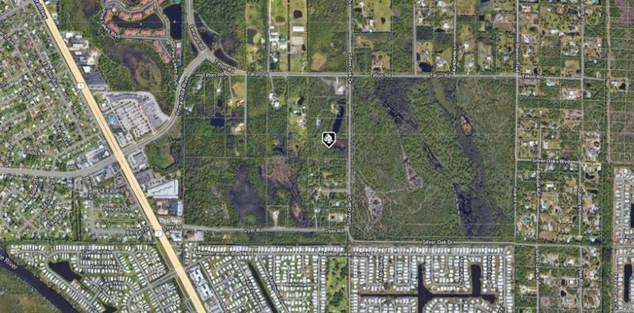 Land in Port St. Lucie, Florida № 764124