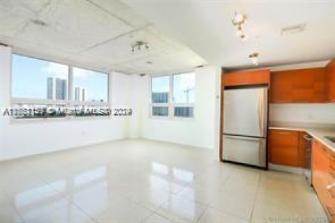 Condominio en venta en Miami, Florida, 2 dormitorios, 110.55 m2 № 1413940 - foto 1