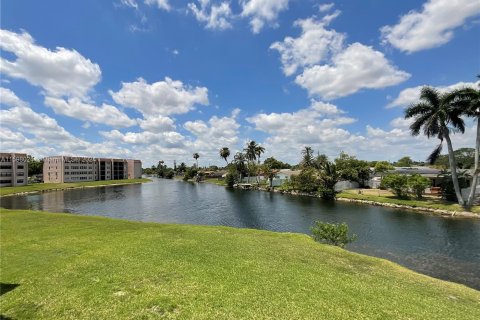 Condominio en venta en Sunrise, Florida, 2 dormitorios, 89.19 m2 № 1206807 - foto 21