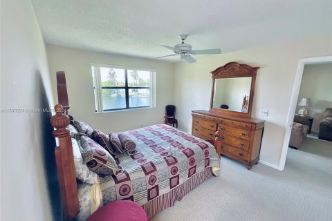 Copropriété à vendre à Sunrise, Floride: 2 chambres, 89.19 m2 № 1206807 - photo 12