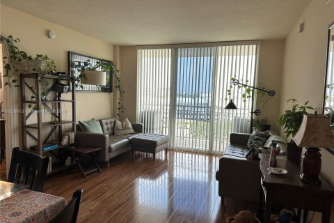 Condominio en venta en Aventura, Florida, 2 dormitorios, 109.16 m2 № 1306464 - foto 8