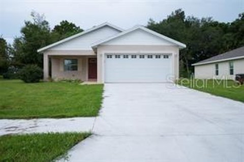 Villa ou maison à louer à Clermont, Floride: 3 chambres, 107.02 m2 № 1358050 - photo 1