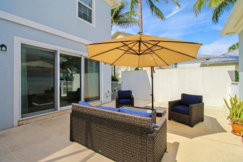 Townhouse in Jupiter, Florida 3 bedrooms, 175.59 sq.m. № 1177434 - photo 8