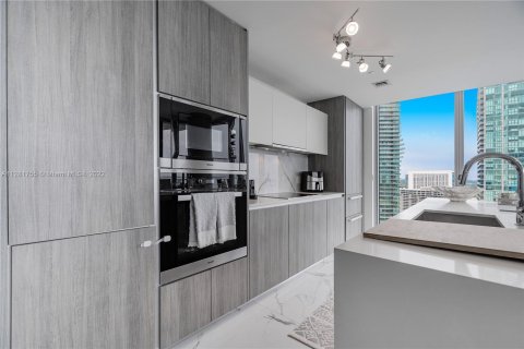 Condominio en venta en Miami, Florida, 3 dormitorios, 157.75 m2 № 124770 - foto 15