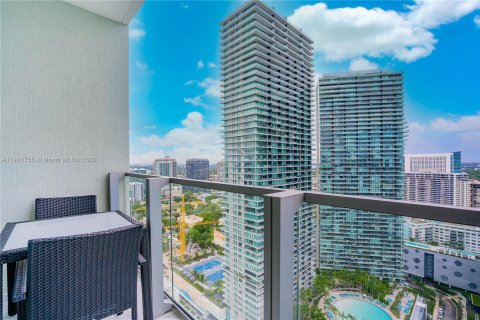 Condo in Miami, Florida, 3 bedrooms  № 124770 - photo 30