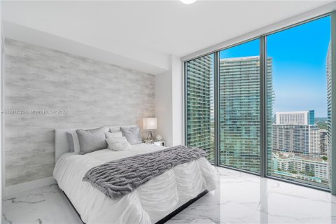 Condominio en venta en Miami, Florida, 3 dormitorios, 157.75 m2 № 124770 - foto 19