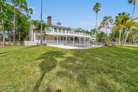 House in Palm City, Florida 6 bedrooms, 685.25 sq.m. № 976364 - photo 22