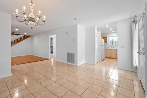 Villa ou maison à vendre à Palm City, Floride: 6 chambres, 685.25 m2 № 976364 - photo 7