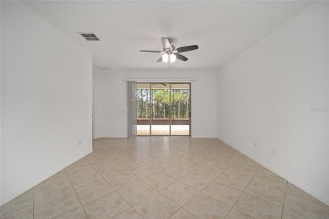 House in Ocala, Florida 2 bedrooms, 119.75 sq.m. № 1349929 - photo 19